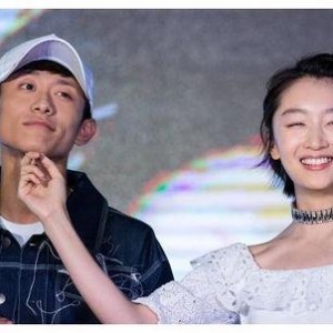 娱乐圈失眠者吃瓜,娱乐圈失眠者深夜吃瓜指南